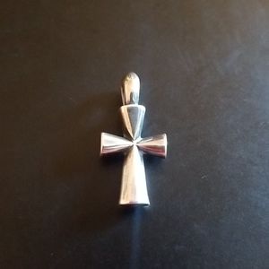 Chunky James Avery Sterling Silver Cross Pendant